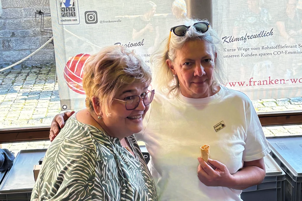 Wollfestivals „Ois um d’Woi“ Birgit und Doris