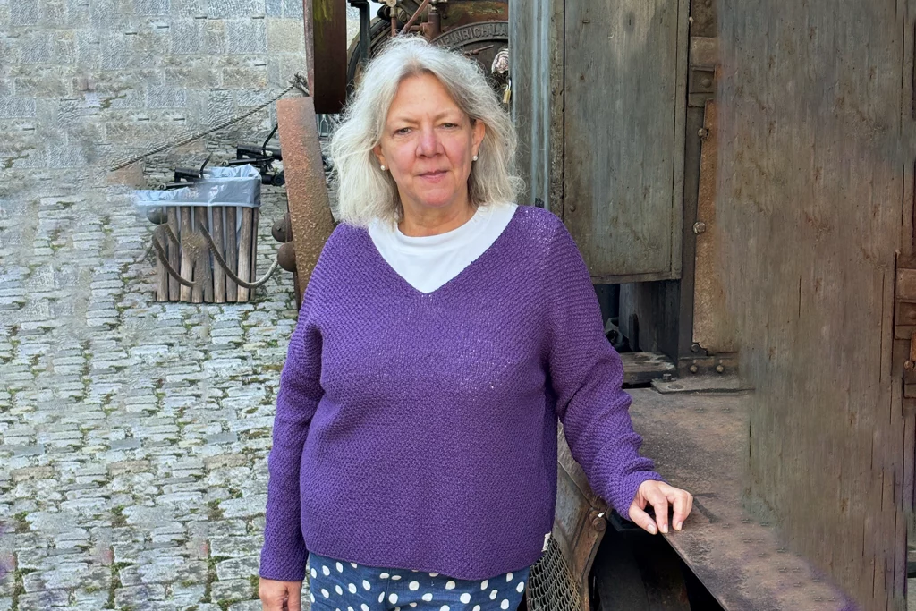 Pullover in Purple